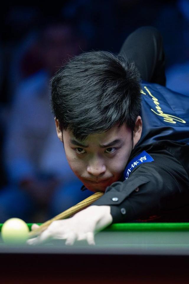 拭目以待 拭目以待